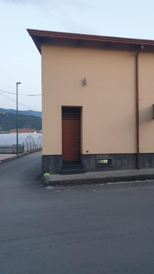 Santa Maria La Carità Un Mondo Di Coccole מראה חיצוני תמונה